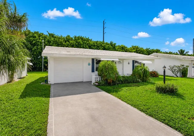 Photo 3 of Single family home for sale at 400 Sw 8th Place, Boynton Beach, FL 33426 | MLS# B26073482 | Listing updated on 2026-10-06