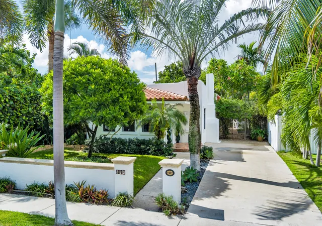 Photo 1 of Sale Pending at 332 Pilgrim Rd, West Palm Beach, FL 33405 | MLS# B26073550 | Listing updated on 2026-10-02