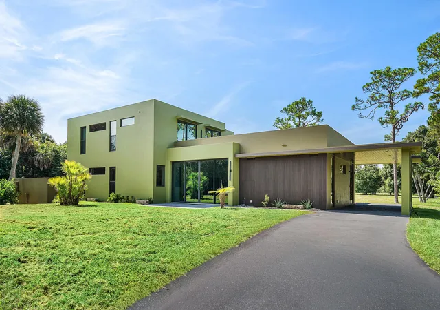 Photo 3 of Single family home for sale at 11802 Acme Rd, Wellington, FL 33414 | MLS# B26073588 | Listing updated on 2026-09-30