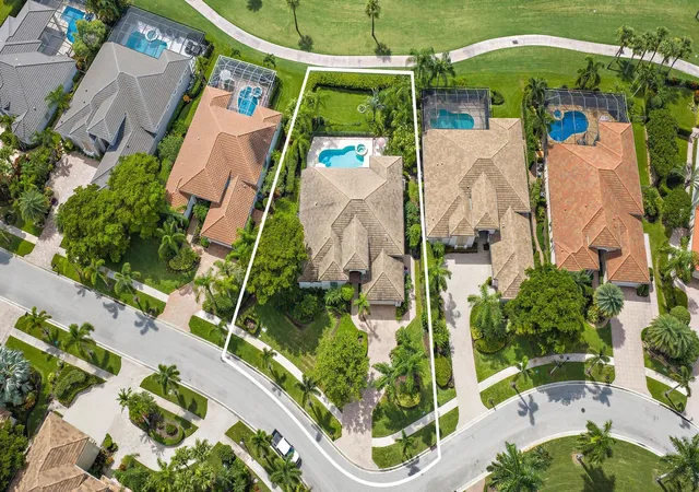 Photo 1 of Single family home for sale at 9054 Lakes Blvd, West Palm Beach, FL 33412 | MLS# B26073595 | Listing updated on 2026-09-14