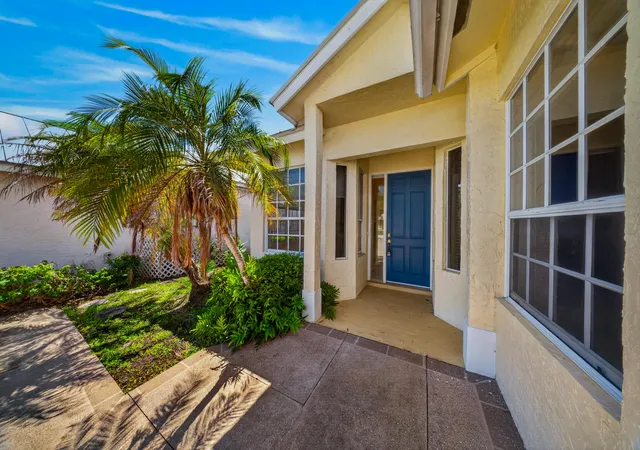 Photo 2 of Single family home for sale at 9437 Poinciana Ct, Fort Pierce, FL 34951 | MLS# B26073705 | Listing updated on 2026-09-14