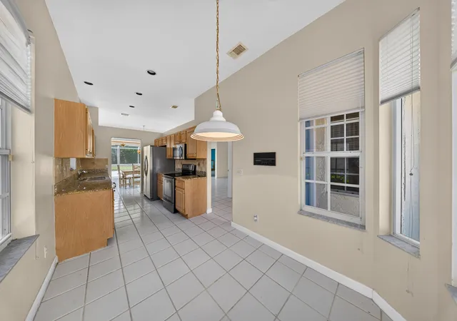 Photo 4 of Single family home for sale at 9437 Poinciana Ct, Fort Pierce, FL 34951 | MLS# B26073705 | Listing updated on 2026-09-14