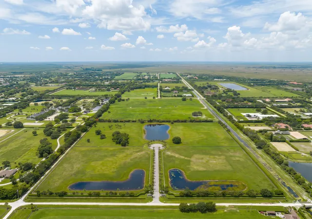 Photo 3 of Single family home for sale at 13600 Indian Mound Rd, Wellington, FL 33414 | MLS# B26073725 | Listing updated on 2026-10-06