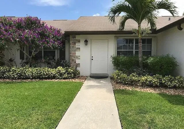 Photo 1 of Townhouse for sale at 223 Bent Arrow Dr, Jupiter, FL 33458 | MLS# B26073721 | Listing updated on 2026-09-14