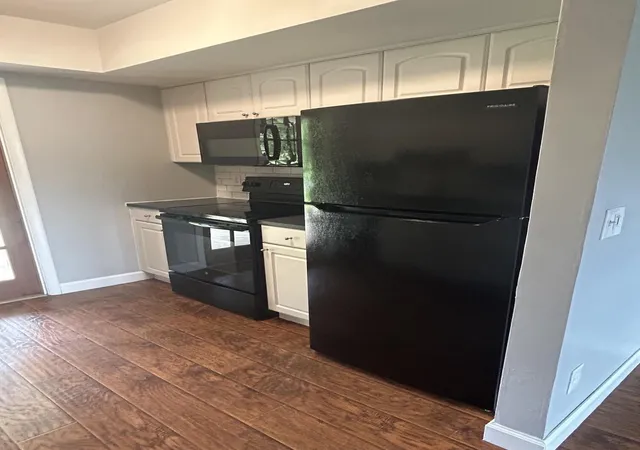 Photo 4 of Townhouse for sale at 223 Bent Arrow Dr, Jupiter, FL 33458 | MLS# B26073721 | Listing updated on 2026-09-14
