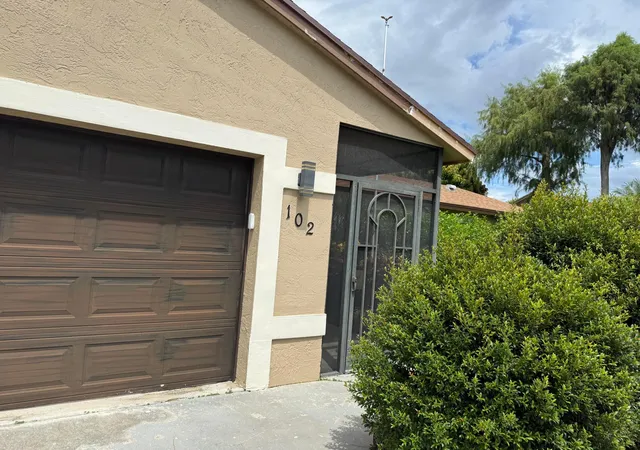 Photo 2 of Single family home for sale at 102 Sand Pine Way, Royal Palm Beach, FL 33411 | MLS# B26073758 | Listing updated on 2026-09-14