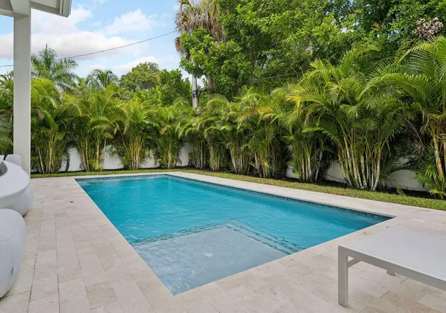 Photo 2 of Single family home for sale at 289 Nw 11th Street, Boca Raton, FL 33432 | MLS# B26073807 | Listing updated on 2026-09-15