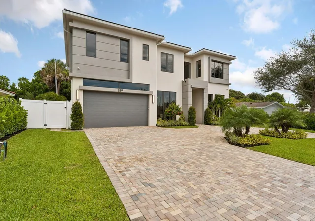 Photo 3 of Single family home for sale at 289 NW 11th Street, Boca Raton, FL 33432 | MLS# B26073807 | Listing updated on 2026-09-15