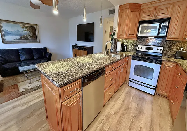 Photo 3 of Condo for sale at 171 Grantham E, Deerfield Beach, FL 33442 | MLS# B26073805 | Listing updated on 2026-09-14