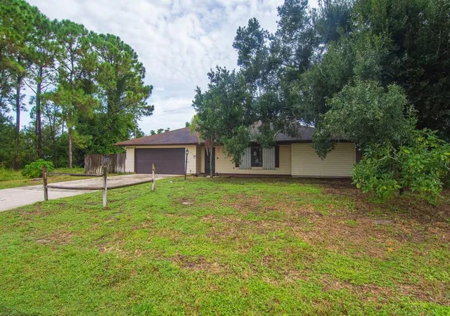 Photo 2 of Single family home for sale at 6506 Santa Clara Blvd, Fort Pierce, FL 34951 | MLS# B26073810 | Listing updated on 2026-09-14