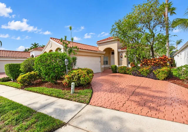 Single family home for sale at 19891 Oslo Ct, Boca Raton, FL 33434 | MLS# B26073822
