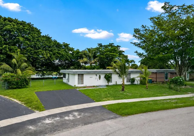 Photo 2 of Single family home for sale at 6807 Nw 80th Court, Tamarac, FL 33321 | MLS# B26073849 | Listing updated on 2026-10-06