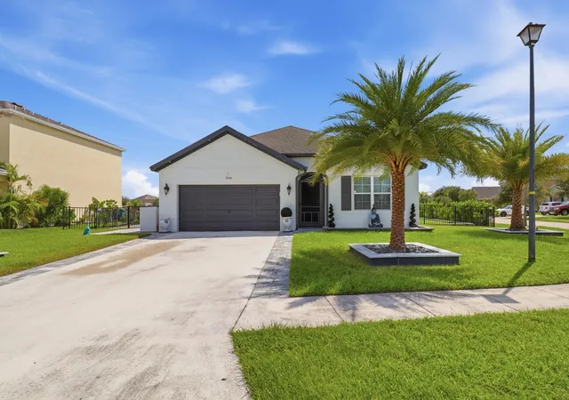 Photo 1 of Single family home for sale at 3146 Tidewater Cir, Fort Pierce, FL 34945 | MLS# B26073920 | Listing updated on 2026-10-04