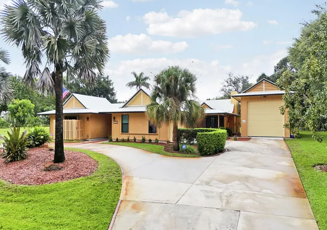 Photo 1 of Single family home for sale at 3459 Sw Woodcreek Trl, Palm City, FL 34990 | MLS# B26073948 | Listing updated on 2026-09-14