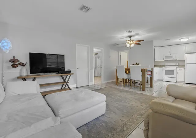 Photo 2 of Multi family home for sale at 512 Holly Dr #1, Palm Beach Gardens, FL 33410 | MLS# B26073998 | Listing updated on 2026-09-14