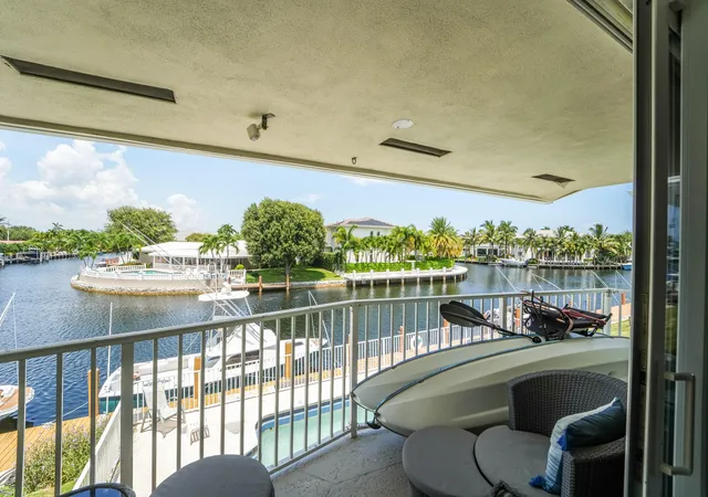 Photo 4 of Condo for sale at 2311 NE 36th Street #2G, Lighthouse Point, FL 33064 | MLS# B26074127 | Listing updated on 2026-09-28