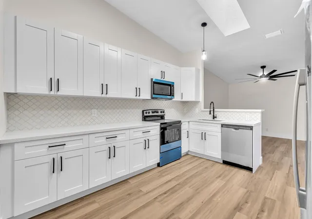 Photo 2 of Single family home for sale at 6014 Nw 78th Way, Tamarac, FL 33321 | MLS# B26074156 | Listing updated on 2026-09-13
