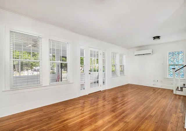 Photo 3 of Single family home for sale at 3901 Washington Rd, West Palm Beach, FL 33405 | MLS# B26074195 | Listing updated on 2026-09-16