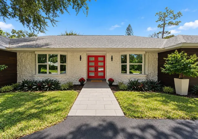 Photo 3 of Single family home for sale at 4384 2nd Square SW, Vero Beach, FL 32968 | MLS# B26074265 | Listing updated on 2026-09-30