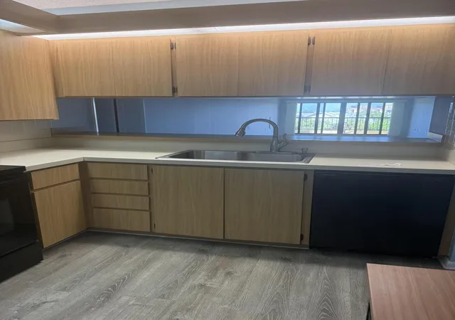 Photo 4 of Condo for sale at 101 Ocean Blfs Blvd #402, Jupiter, FL 33477 | MLS# B26074321 | Listing updated on 2026-09-15