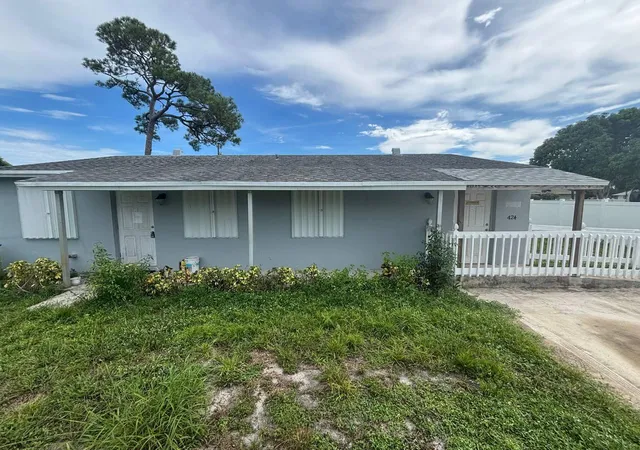 Photo 1 of Sale Pending at 420 Nw 9th Avenue, Boynton Beach, FL 33435 | MLS# B26074489 | Listing updated on 2026-09-14