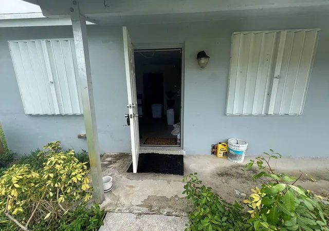 Photo 3 of Sale Pending at 420 NW 9th Avenue, Boynton Beach, FL 33435 | MLS# B26074489 | Listing updated on 2026-09-14