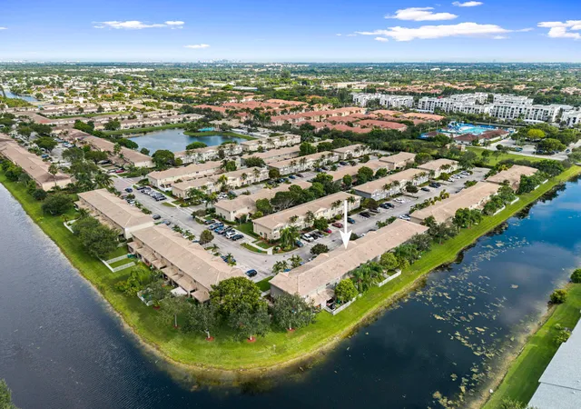 Photo 2 of Townhouse for sale at 5963 Glasgow Way, Tamarac, FL 33321 | MLS# B26074562 | Listing updated on 2026-10-06