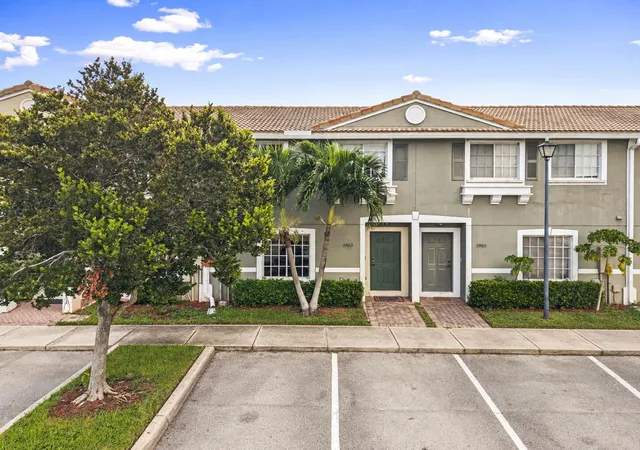 Photo 3 of Townhouse for sale at 5963 Glasgow Way, Tamarac, FL 33321 | MLS# B26074562 | Listing updated on 2026-10-06