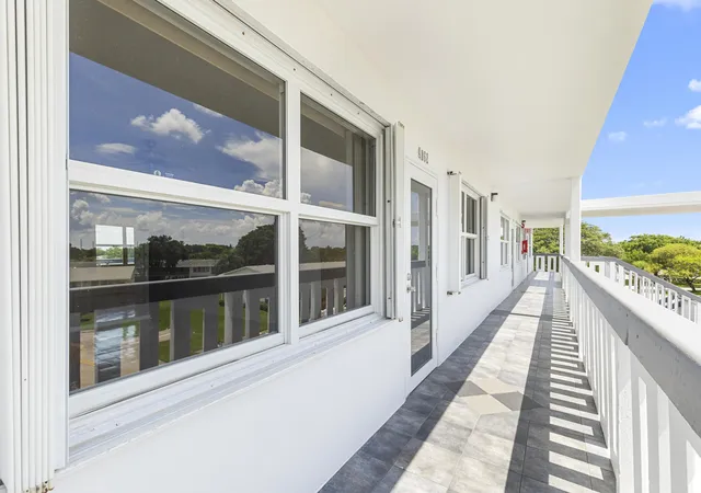 Photo 2 of Condo for sale at 4062 Oakridge F #4062, Deerfield Beach, FL 33442 | MLS# B26074620 | Listing updated on 2026-09-23