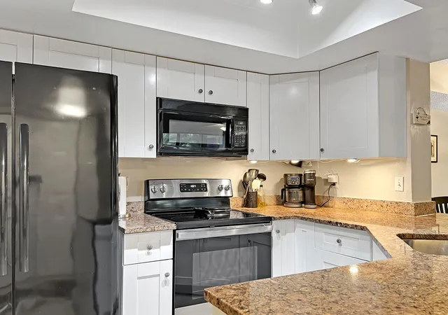 Photo 2 of Condo for sale at 9188 W Atlantic Blvd #1511, Coral Springs, FL 33071 | MLS# B26074679 | Listing updated on 2026-09-13