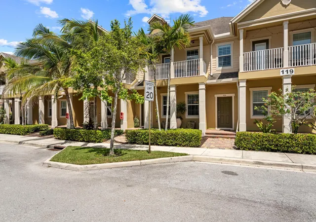 Photo 2 of Condo for sale at 119 Black Ironwood Rd #104, Jupiter, FL 33458 | MLS# B26074691 | Listing updated on 2026-09-14