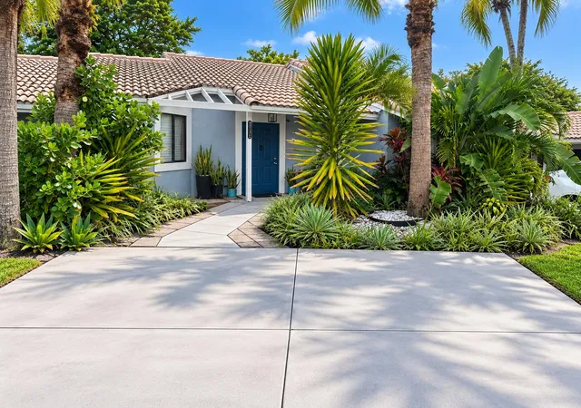 Photo 1 of Single family home for sale at 9912 Watermill Cir #E, Boynton Beach, FL 33437 | MLS# B26074813 | Listing updated on 2026-09-16