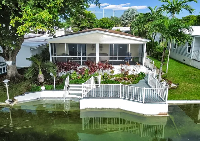 Photo 1 of Manufactured home for sale at 5420 Lagoon Dr, Fort Lauderdale, FL 33312 | MLS# B26074837 | Listing updated on 2026-09-14