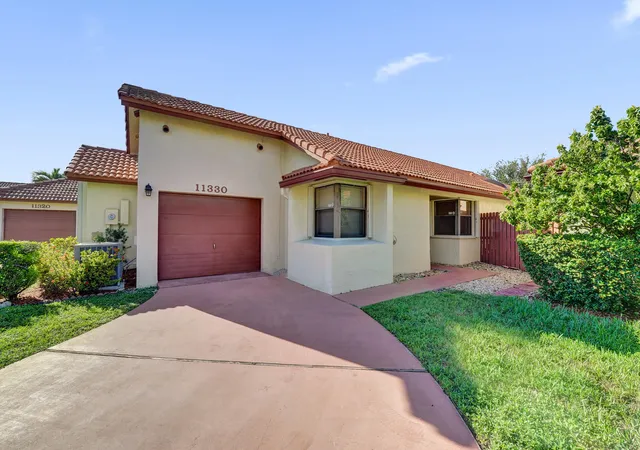 Photo 1 of Single family home for sale at 11330 Sw 8th Place, Pembroke Pines, FL 33025 | MLS# B26074916 | Listing updated on 2026-09-14