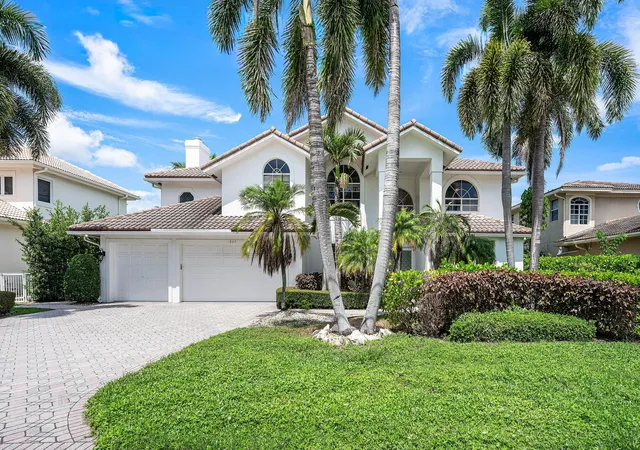 Photo 4 of Single family home for sale at 807 Coventry St, Boca Raton, FL 33487 | MLS# B26074919 | Listing updated on 2026-09-14