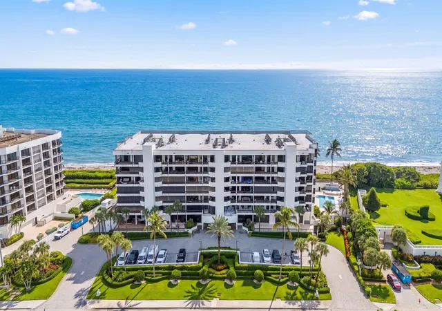 Photo 2 of Condo for sale at 19750 S Beach Rd #3030, Jupiter, FL 33469 | MLS# B26074965 | Listing updated on 2026-09-14