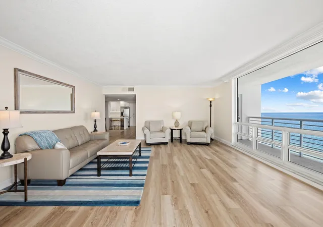 Listing Photo 4 - Condo for sale in building located at 812 Briny Ave, Pompano Beach, FL 33062 - Unit #10A