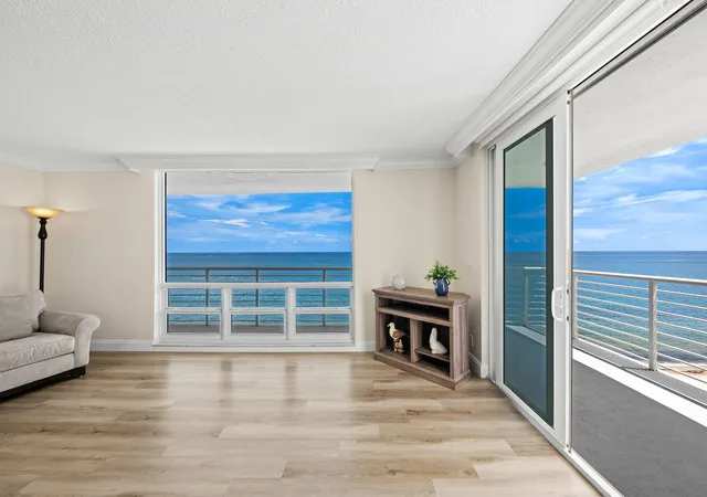 Listing Photo 5 - Condo for sale in building located at 812 Briny Ave, Pompano Beach, FL 33062 - Unit #10A