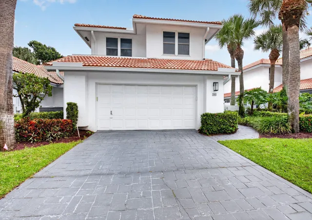 Photo 2 of Townhouse for sale at 2103 Nw 53rd Street, Boca Raton, FL 33496 | MLS# B26075002 | Listing updated on 2026-09-15