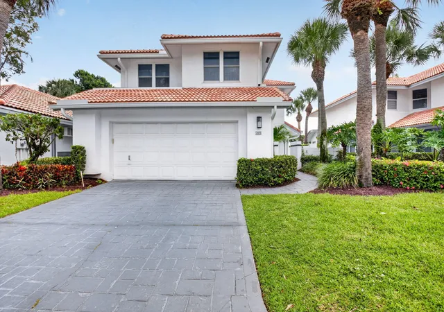 Photo 3 of Townhouse for sale at 2103 Nw 53rd Street, Boca Raton, FL 33496 | MLS# B26075002 | Listing updated on 2026-09-15