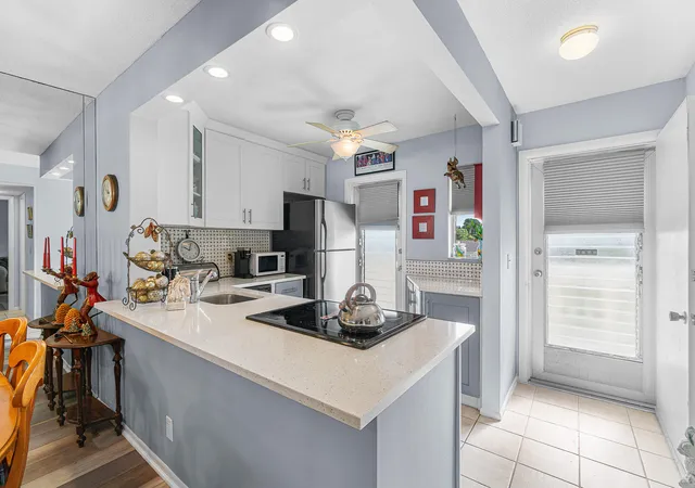 Photo 2 of Condo for sale at 2161 Ne 1st Court #205, Boynton Beach, FL 33435 | MLS# B26075056 | Listing updated on 2026-09-14