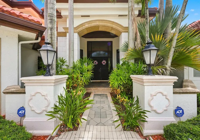 Photo 3 of Single family home for sale at 6106 Wildcat Run, West Palm Beach, FL 33412 | MLS# B26075060 | Listing updated on 2026-09-15
