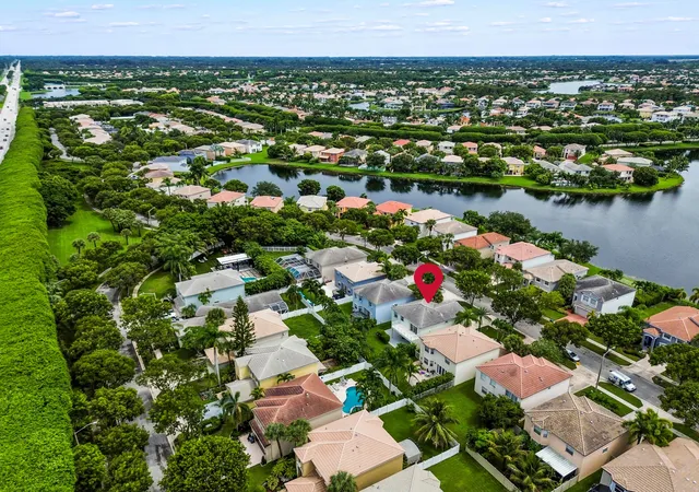 Photo 3 of Single family home for sale at 9861 Woodworth Ct, Wellington, FL 33414 | MLS# B26075107 | Listing updated on 2026-09-28