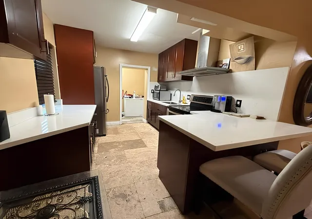 Photo 3 of Single family home for sale at 440 NW 15th Avenue, Fort Lauderdale, FL 33311 | MLS# B26075144 | Listing updated on 2026-09-15