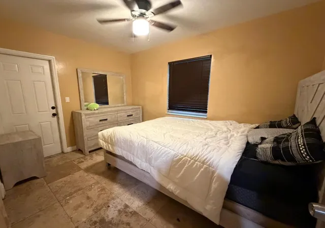 Photo 4 of Single family home for sale at 440 NW 15th Avenue, Fort Lauderdale, FL 33311 | MLS# B26075144 | Listing updated on 2026-09-15