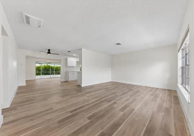 Photo 3 of Single family home for sale at 7198 Pine Forest Cir E, Lake Worth, FL 33467 | MLS# B26075164 | Listing updated on 2026-09-14