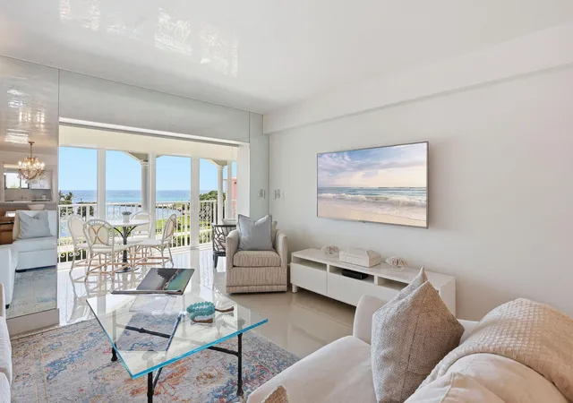 Photo 3 of Condo for sale at 1040 Banyan Rd #504C, Boca Raton, FL 33432 | MLS# B26075230 | Listing updated on 2026-09-14