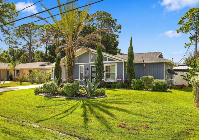 Photo 2 of Single family home for sale at 562 Sw Eyerly Ave, Port Saint Lucie, FL 34983 | MLS# B26075247 | Listing updated on 2026-09-14