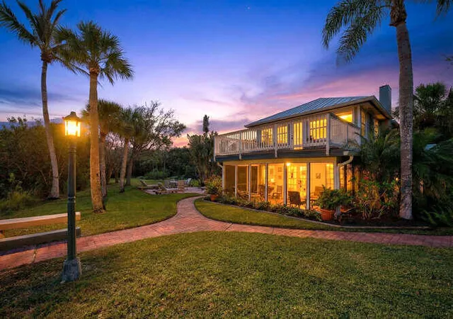 Photo 3 of Single family home for sale at 1935 Quay Dock Rd, Vero Beach, FL 32967 | MLS# B26075290 | Listing updated on 2026-09-30