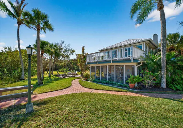 Photo 3 of Single family home for sale at 1935 Quay Dock Rd, Vero Beach, FL 32967 | MLS# B26075290 | Listing updated on 2026-09-30